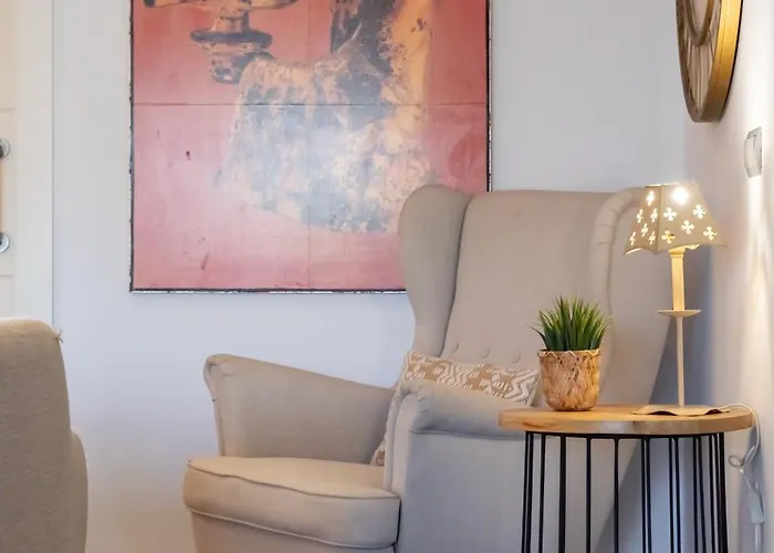 Ivelise , Casco Antiguo Вілла